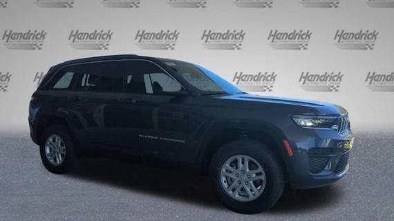 JEEP GRAND CHEROKEE 2024 1C4RJGAGXRC181015 image